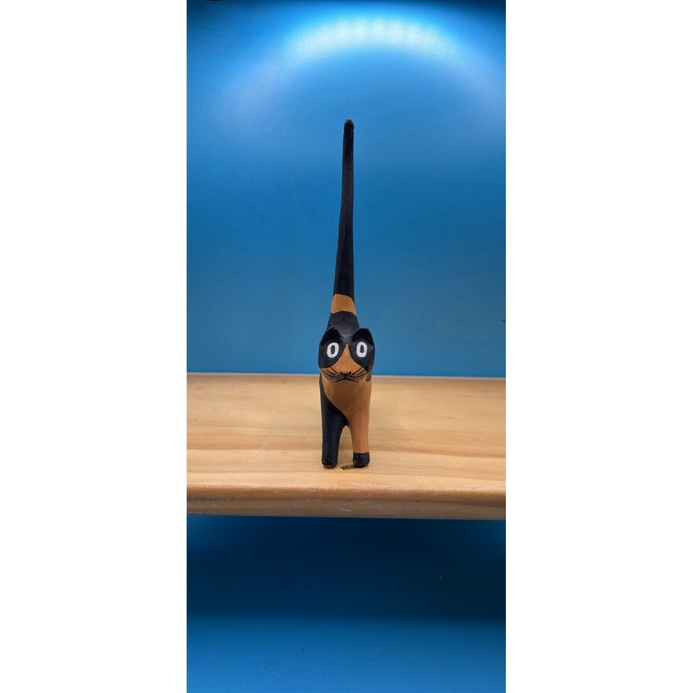Hand Carved Wood Cat Figurine Sculpture Black & Tan Long Tail. Ring holder.